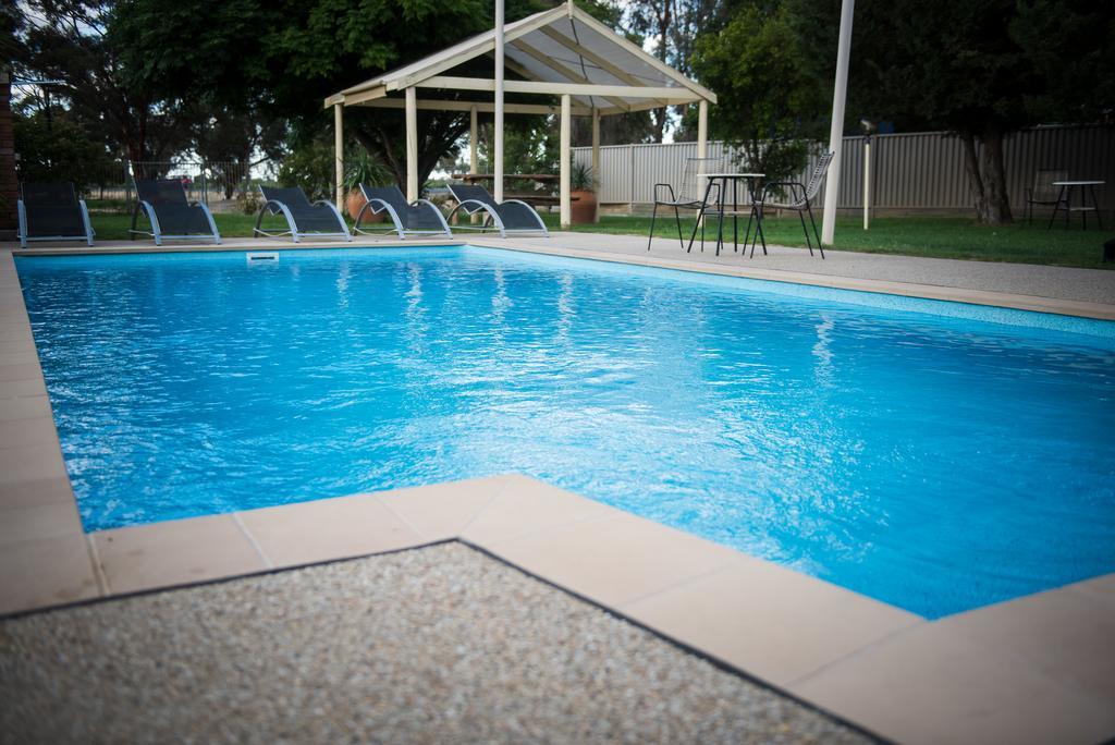 Cadell On The Murray Motel Moama Exteriör bild