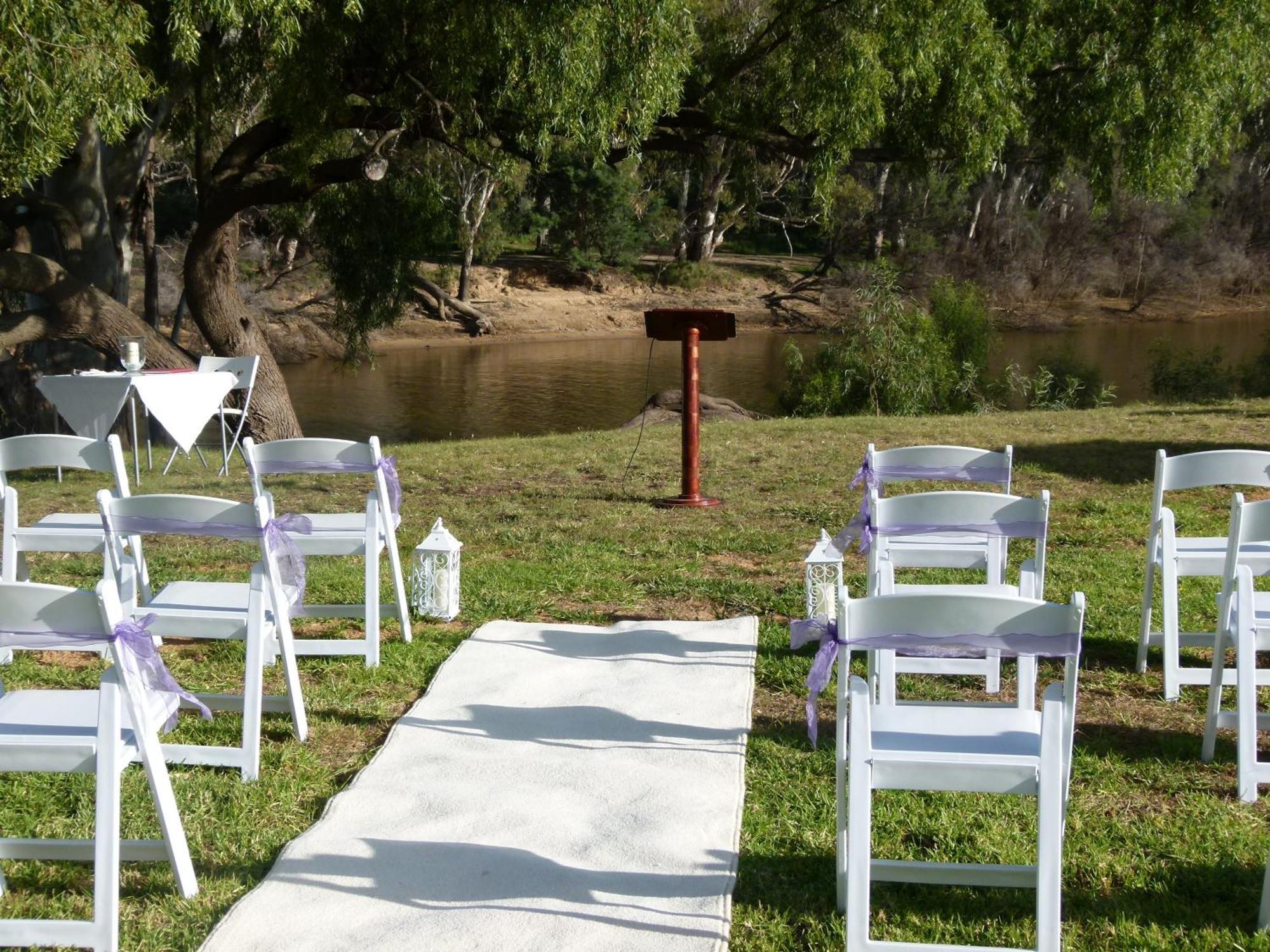 Cadell On The Murray Motel Moama Exteriör bild