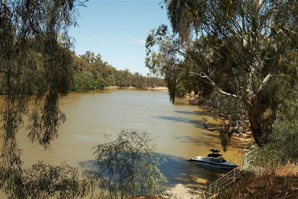 Cadell On The Murray Motel Moama Exteriör bild
