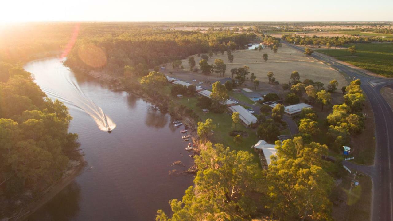 Cadell On The Murray Motel Moama Exteriör bild